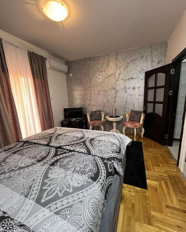 Studio Place 8 Podgorica Ngoại thất bức ảnh