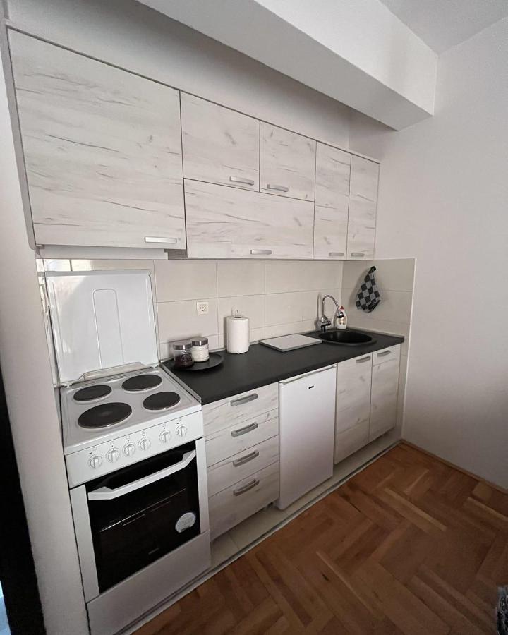 Studio Place 8 Podgorica Ngoại thất bức ảnh