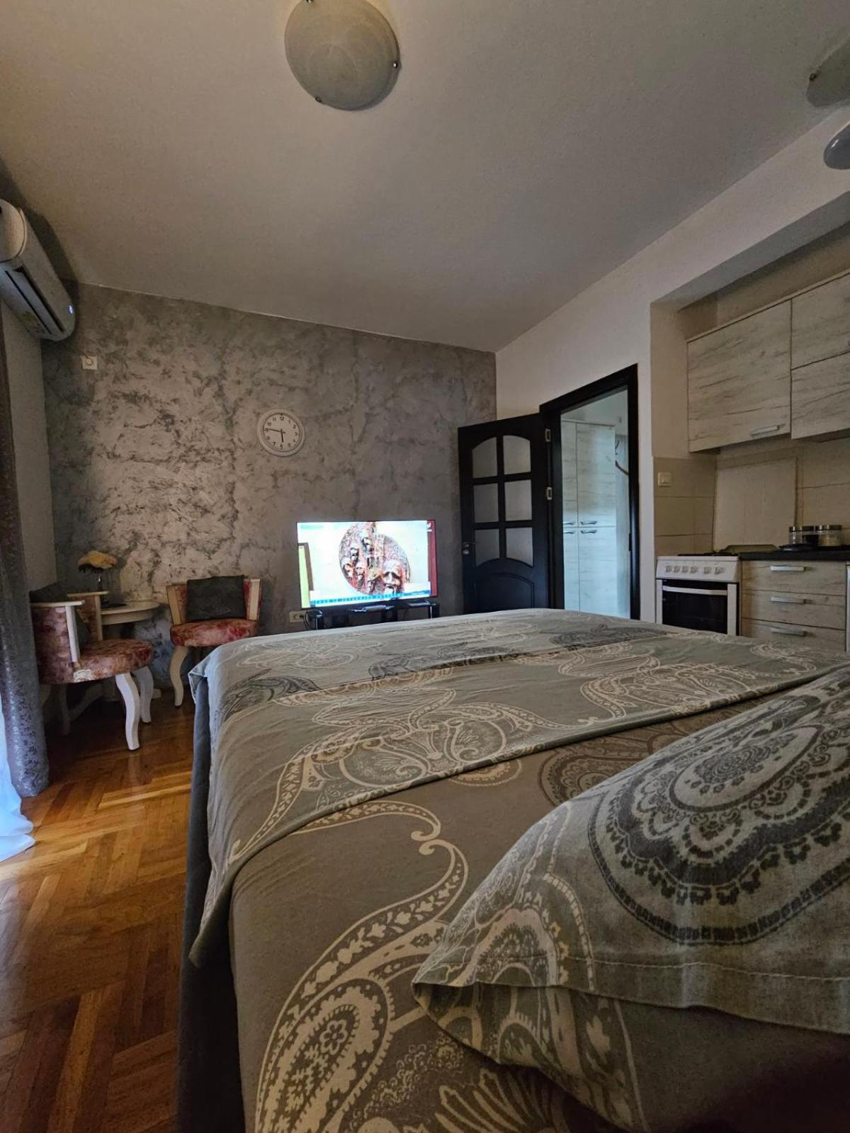 Studio Place 8 Podgorica Ngoại thất bức ảnh