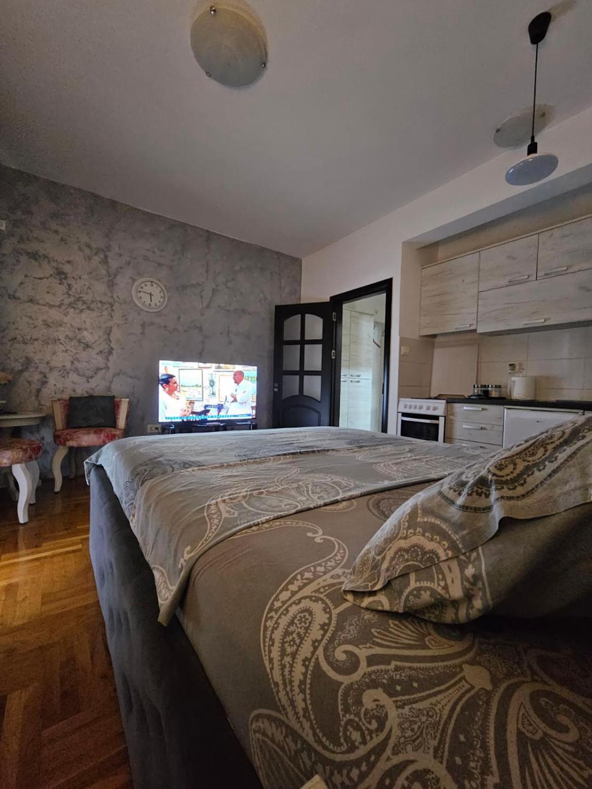 Studio Place 8 Podgorica Ngoại thất bức ảnh